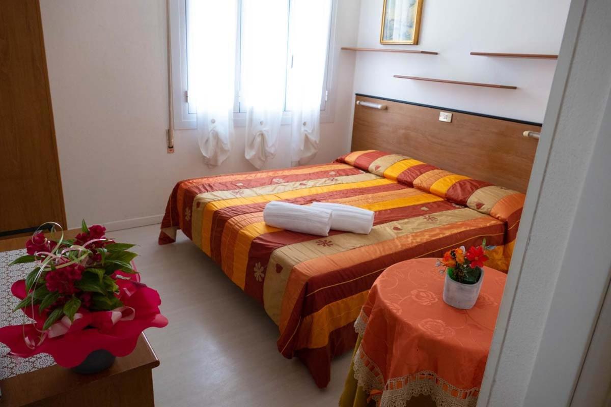 Hotel Fortuna San Bartolomeo Al Mare Luaran gambar